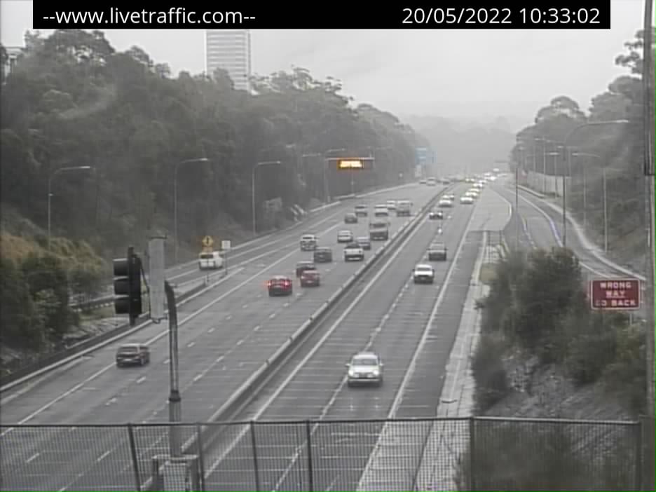 M2 (Ryde) - M2 at the Lane Cove Road exit looking west towards Epping. - W - SYD_NORTH - Australia