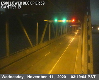 TVR42 -- I-580 : Lower Deck Pier 59 - USA