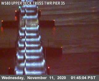 TVR07 -- I-580 : Upper Deck Truss Tower Pier 35 - California