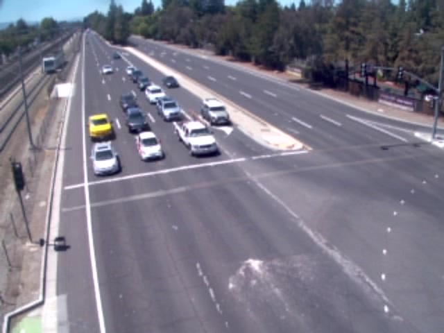 Central Expy @ Whisman Station Dr (EB View) (401842) - California