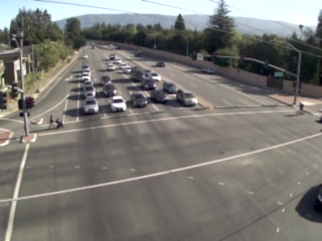 Lawrence Expy @ Moorpark Ave (NB View) (401887) - California