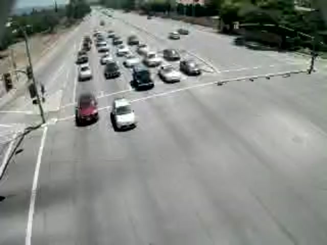 Lawrence Expy @ Benton St (NB View) (401913) - USA