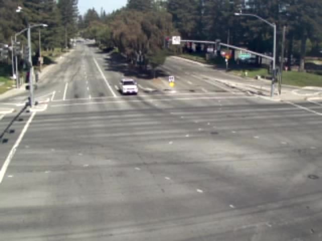 Arques Ave @ Lawrence Expy (WB View) (401932) - California