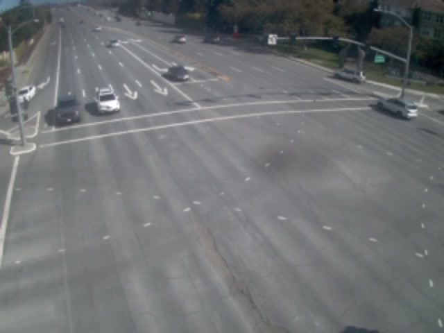 Lawrence Expy @ Duane Ave (SB View) (401934) - California