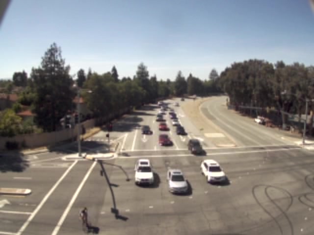San Tomas Expy @ Saratoga Ave (SB View) (402137) - California