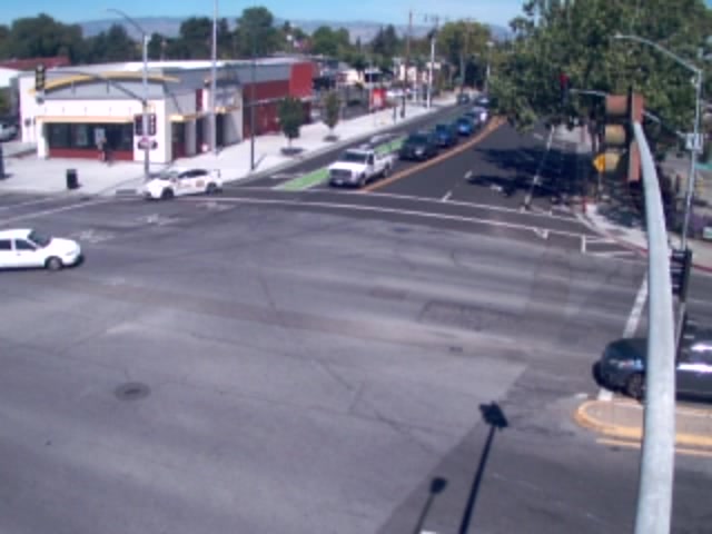 Fruitdale Ave @ Bascom Ave (WB View) (402241) - California