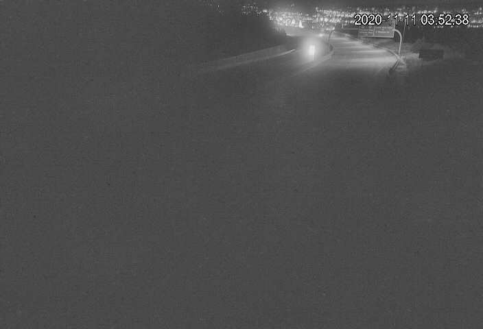 I-25 - I-25  185.55 SB : 1.2 mi N of Castle Rock (LV) - Traffic closest to camera is moving North - (12883) - Denver and Colorado