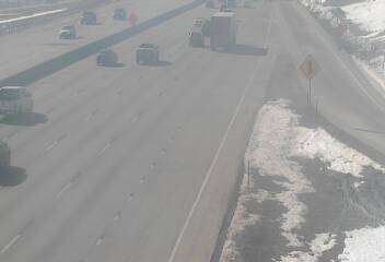 I-25 - I-25  192.05 SB @ Ridgegate Pkwy - Traffic closest to camera is travelling South - (13513) - Denver and Colorado