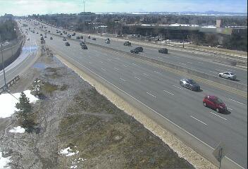I-25 - I-25  197.10 NB : 0.1 mi S of CO-88 Arapahoe Rd - Traffic in lanes farthest from camera moving South - (10153) - USA