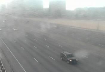 I-25 - I-25  198.25 NB @ Orchard Rd - Traffic in lanes farthest from camera moving South - (10154) - Denver and Colorado