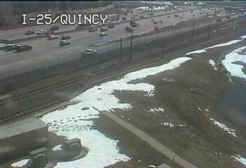 I-25 - I-25  200.50 SB @ Quincy Ave Overpass - Traffic in lanes closest to camera moving South - (10208) - Denver and Colorado