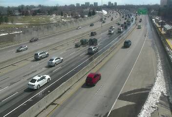 I-25 - I-25  205.40 SB : 0.3 mi N of University Blvd - Traffic in lanes closest to camera moving South - (12158) - Denver and Colorado