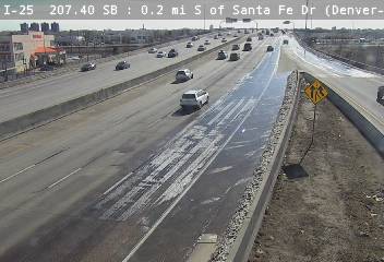 I-25 - I-25  207.40 SB : 0.1 mi E of Santa Fe Dr - Traffic closest to camera is travelling South - (13392) - Denver and Colorado