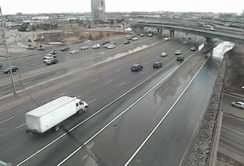 I-25 - I-25  212.80 NB @ 38th Ave/Park Ave W-ML - Traffic in lanes closest to camera moving North - (12131) - Denver and Colorado