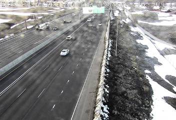 I-25 - I-25  219.45 SB : 0.4 mi S of Thornton Pkwy - Traffic in lanes closest to camera moving South - (11347) - USA