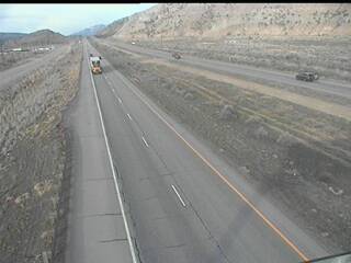 I-70 - I-70  86.05 : 0.8 mi W of Rifle - Traffic Furthest from Camera is moving West - (13184) - Denver and Colorado