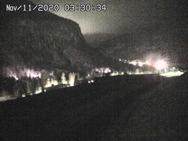 I-70 - I 70  180.40 EB : 1.1 mi W of E Entrance Vail (LV) - Traffic closest to camera is traveling West - (13328) - Denver and Colorado