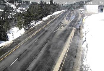 I-70 - I-70  189.50 : 0.1 mi E of Vail Pass Summit - Traffic in lanes closest to camera moving West - (11821) - Denver and Colorado