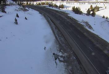 I-70 - I-70  191.90 WB : 2.4 mi E of Vail Pass Summit - Traffic furthest from camera is traveling East - (13633) - Denver and Colorado