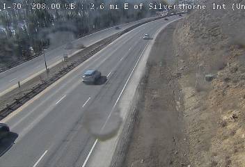 I-70 - I-70  208.00 : 2.4 mi E of Silverthorne - W of Lower RTR - Traffic closest to camera is traveling West - (13108) - Denver and Colorado