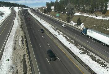 I-70 - I-70  253.95 EB : 0.4 mi E of Genesee Park Int - Traffic furthest from camera is travelling West - (13744) - Denver and Colorado