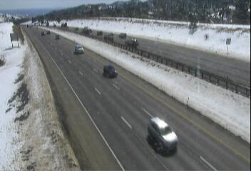 I-70 - I-70  254.65 : 1.1 mi E of Genesee Park Int - Traffic in lanes farthest from camera moving East - (10328) - Denver and Colorado