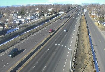 I-70 - I-70  272.80 : 0.2 mi W of Pecos St - Traffic in lanes closest to camera moving West - (10004) - Denver and Colorado