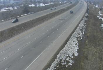 I-76 - I-76  006.45 WB : 0.4 mi W of I-270 - Traffic on lanes farthest from camera moving West - (10413) - Denver and Colorado