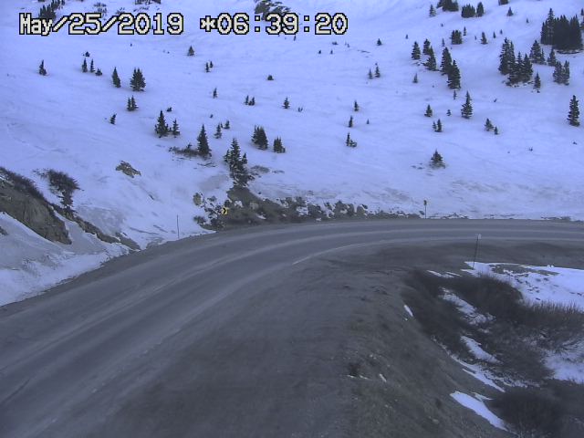 US 6 - US-6  223.70 WB : 1.4 mi W of Loveland Pass (LV) - Traffic closest to camera is moving West - (12852) - USA
