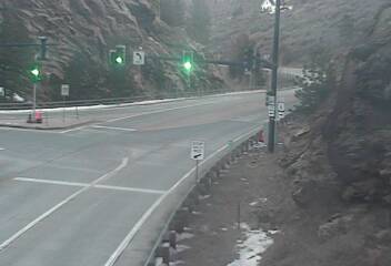 US 6 - US-6  260.15 WB @ CO-119 - Traffic in lanes closest to camera moving North - (12689) - USA
