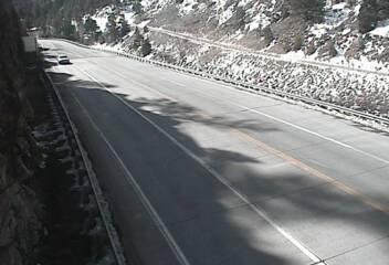 US 6 - US-6  260.15 WB @ CO-119 - Traffic in lanes farthest from camera moving East - (12649) - Denver and Colorado