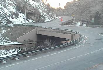 US 6 - US-6  260.15 WB @ CO-119 - Traffic in lanes closest to camera moving West - (12648) - USA