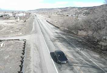 US 50 - US-50  223.20 EB : 0.8 mi E of Salida (Salida) - Traffic furthest from camera is traveling West - (13478) - Denver and Colorado
