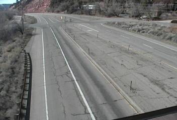US 550 - US-550  025.70 NB @ Animas View Dr (Durango-) - Traffic closest to camera is travelling North - (13466) - Denver and Colorado