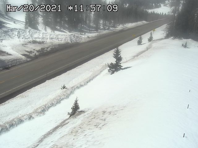 CO 17 - CO-17  4 mi N of NM Border (LV) - Traffic closest to camera is moving South - (12868) - Denver and Colorado