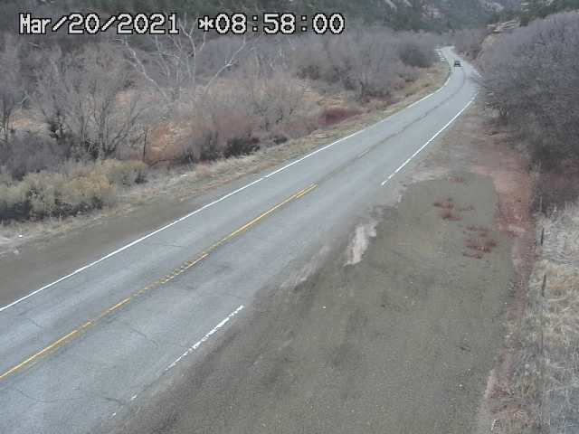 CO 90 - SH-90  000.50 WB @ Utah Border (LV) - Traffic furthest from camera is travelling East - (13666) - Denver and Colorado