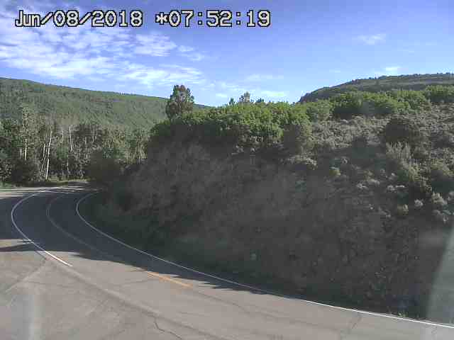 CO 92 - CO-92 @ Hermit's Rest Trail (LV) - Traffic closest to camera is moving East - (12754) - Denver and Colorado