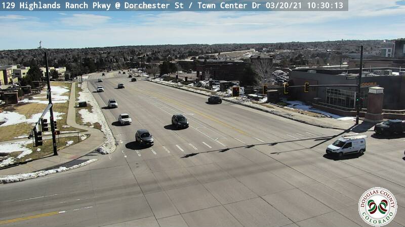 Highlands Ranch Pkwy - HIGHLANDS RANCH PKWY & DORCHESTER ST/TOWN CENTER DR - Looking East on Highlands Ranch - (11886) - Denver and Colorado