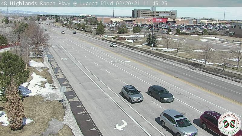 Highlands Ranch Pkwy - HIGHLANDS RANCH PKWY & LUCENT BLVD - Looking North on Lucent - (11924) - Denver and Colorado