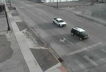 US 160 - US-160  215.70 WB @ Monte Vista - Traffic furthest from camera is travelling North - (13818) - Denver and Colorado