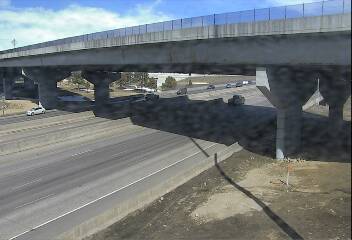 I-25 - I-25 213.65 NB @ I-70 East - Traffic closest to camera is travelling North - (13889) - Denver and Colorado