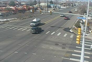 US 287 - US-287 @ Main St - Traffic in lanes nearest from camera moving West on US287 - (10726) - Denver and Colorado