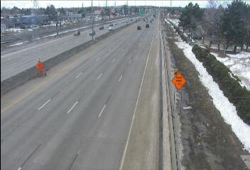 I-225 - I-225  006.30 SB : 0.9 mi N of Iliff Ave - Traffic closest to camera is travelling South - (13453) - USA