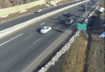 I-25 - I-25  220.25 NB : 0.4 mi N of Thornton Pkwy-PML - Traffic closest to camera is travelling North - (13920) - USA