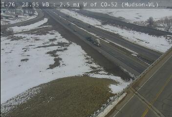 I-76 - I-76  028.95 WB : 2.5 mi W of CO-52 - Traffic in lanes closest to camera moving East - (14176) - Denver and Colorado