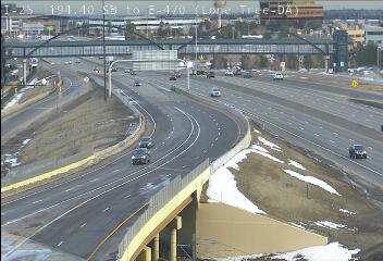I-25 - I-25  194.40 SB to E-470 - Traffic in lanes closest to camera moving South - (11324) - USA