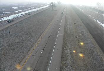 I-76 - I-76  047.20 EB : 0.8 mi W of CR-73 - Traffic closest to camera is travelling East - (14390) - Denver and Colorado