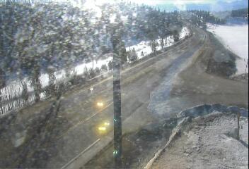 US 40 - US-40  219.05 EB @ Red Dirt Hill - Traffic closest to camera is travelling East - (14337) - Denver and Colorado