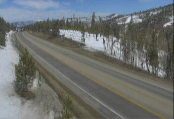 US 40 - US-40  219.05 EB @ Red Dirt Hill - Traffic furthest from camera is travelling West - (14338) - Denver and Colorado