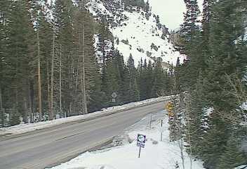 US 550 - US-550  88.10 NB @ Red Mountain Pass - Traffic closest to camera is travelling North - (14358) - Denver and Colorado